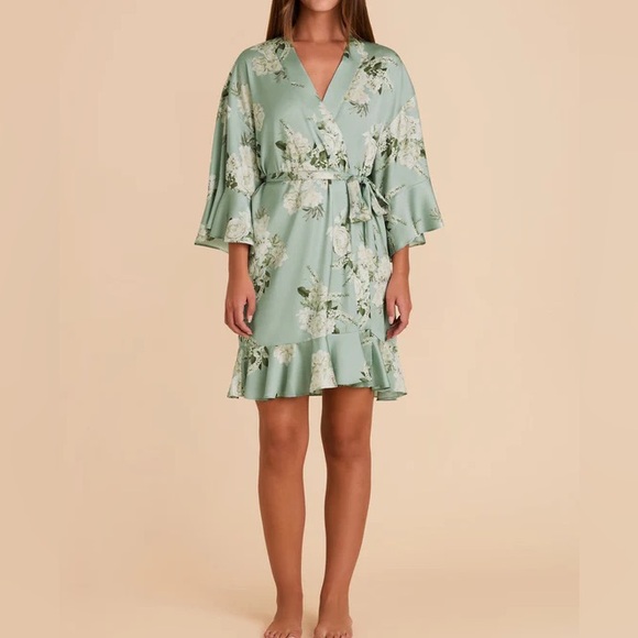 Birdy Grey Kenny Floral Ruffle Robe - Picture 6 of 6